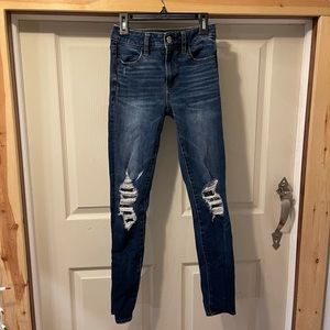 American 00 eagle skinny distressed jeans